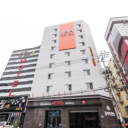 Gallery Hotel Gwangju Metropolitan City Екстер'єр фото