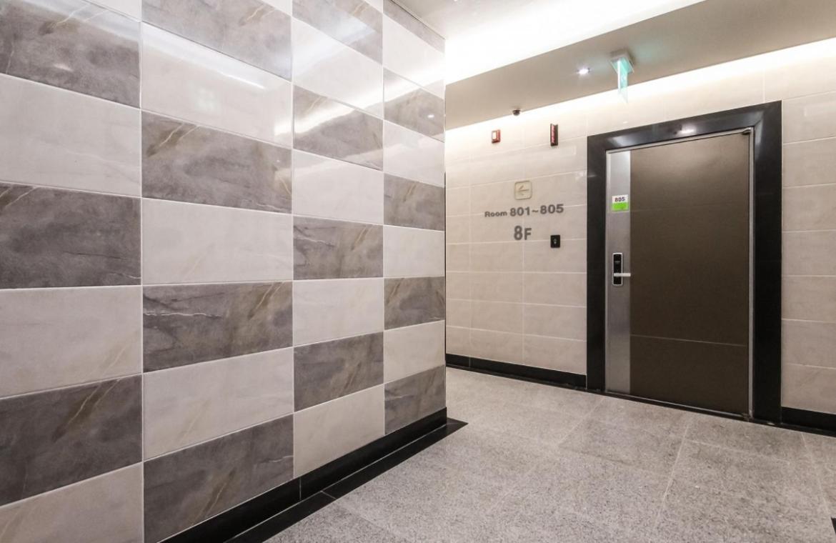 Gallery Hotel Gwangju Metropolitan City Екстер'єр фото